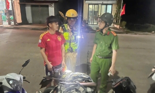 Công an xã Nghĩa Phương: Phát hiện đối tượng vi phạm giao thông mang theo vũ khí quân dụng